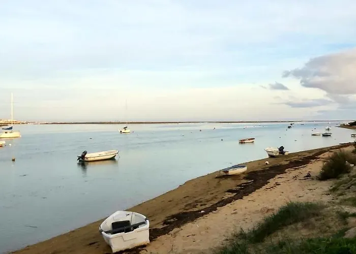 Casa Senhora Da Ria- Localização Perfeita Em District de Faro